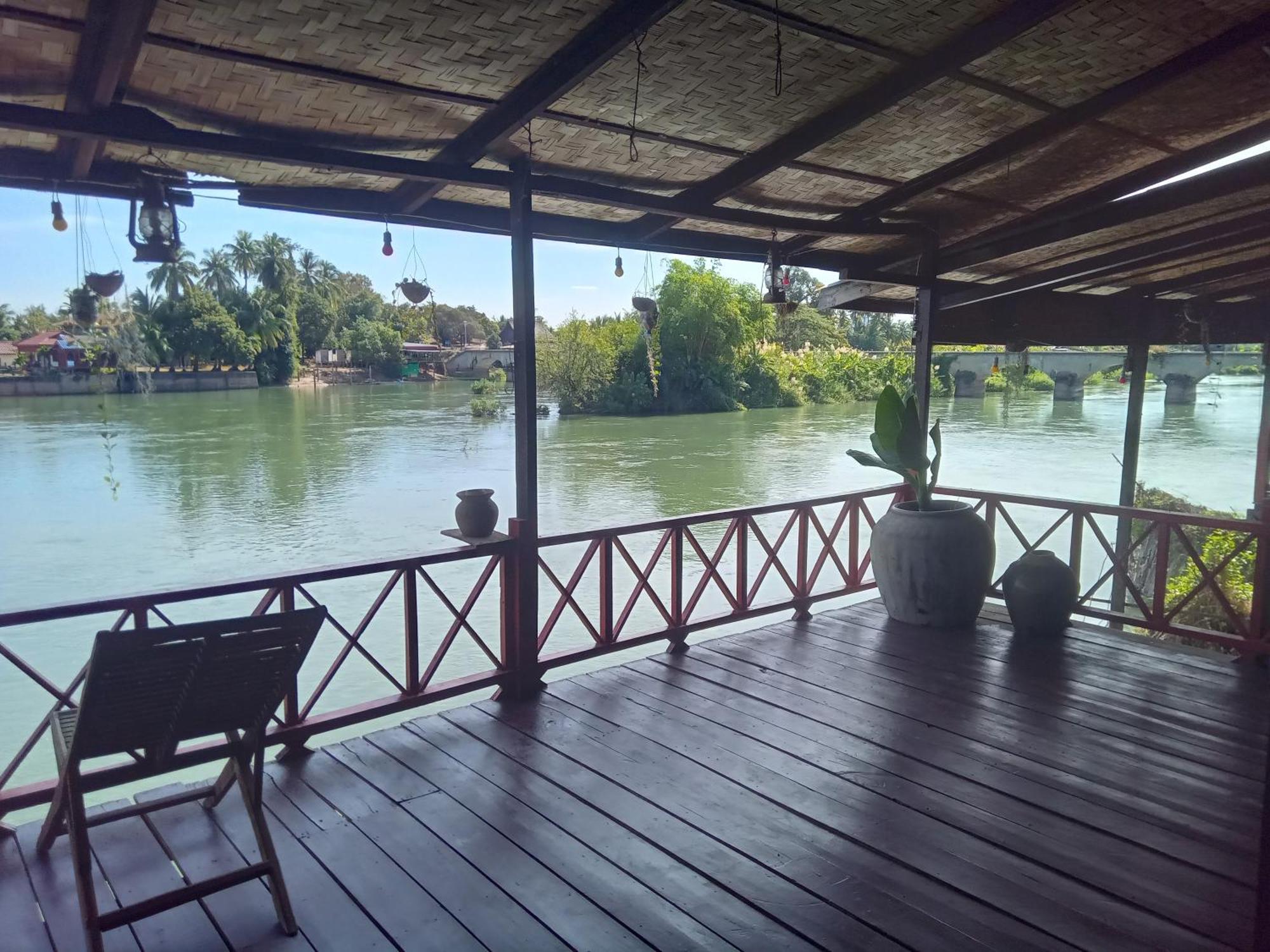 Friendship Guest House Ban Dondét Εξωτερικό φωτογραφία
